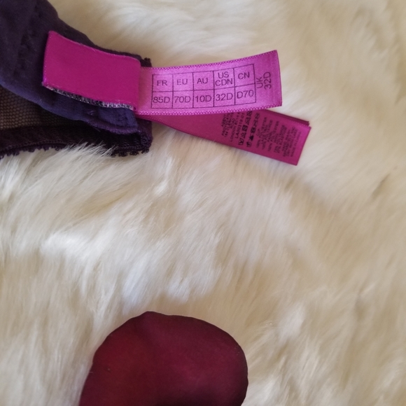 L' Agent Idalia Bra and Suspender - Picture 3 of 3